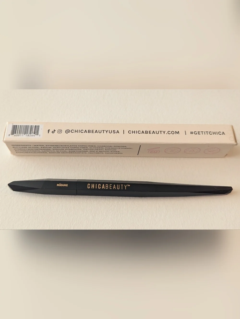 NIB ChicaBeauty Mirame Black Matte Liquid Eyeliner